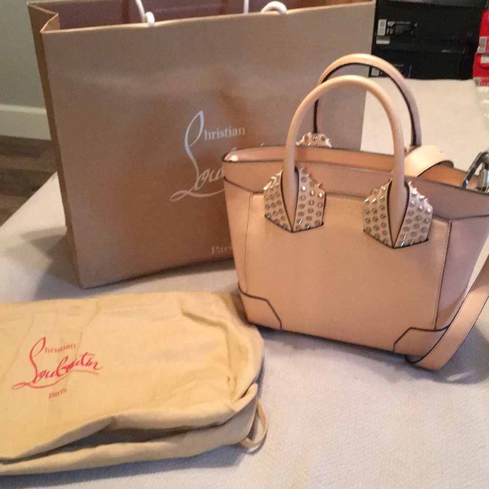 COPY - Christian Louboutin